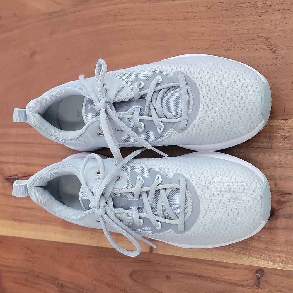 Under Armour Charged Breathe Trainers - Women's 8.5